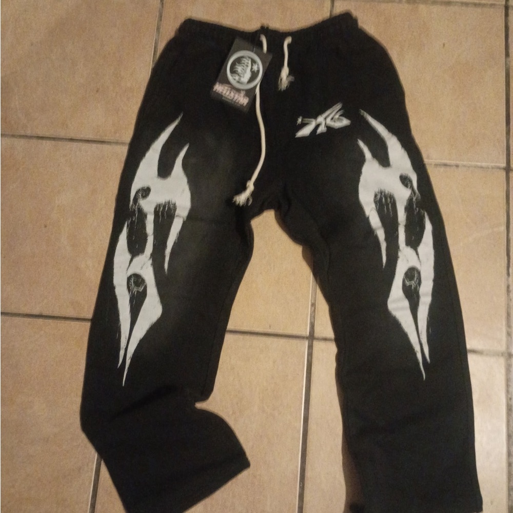 Hellstar black Graphic Men's Pants size lg